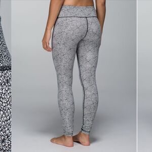 Lululemon Wunder Under Pant in Plush Petal Deep Coal Ghost